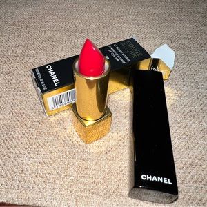 Chanel Rouge Allure Luminous Intense Lip Colour